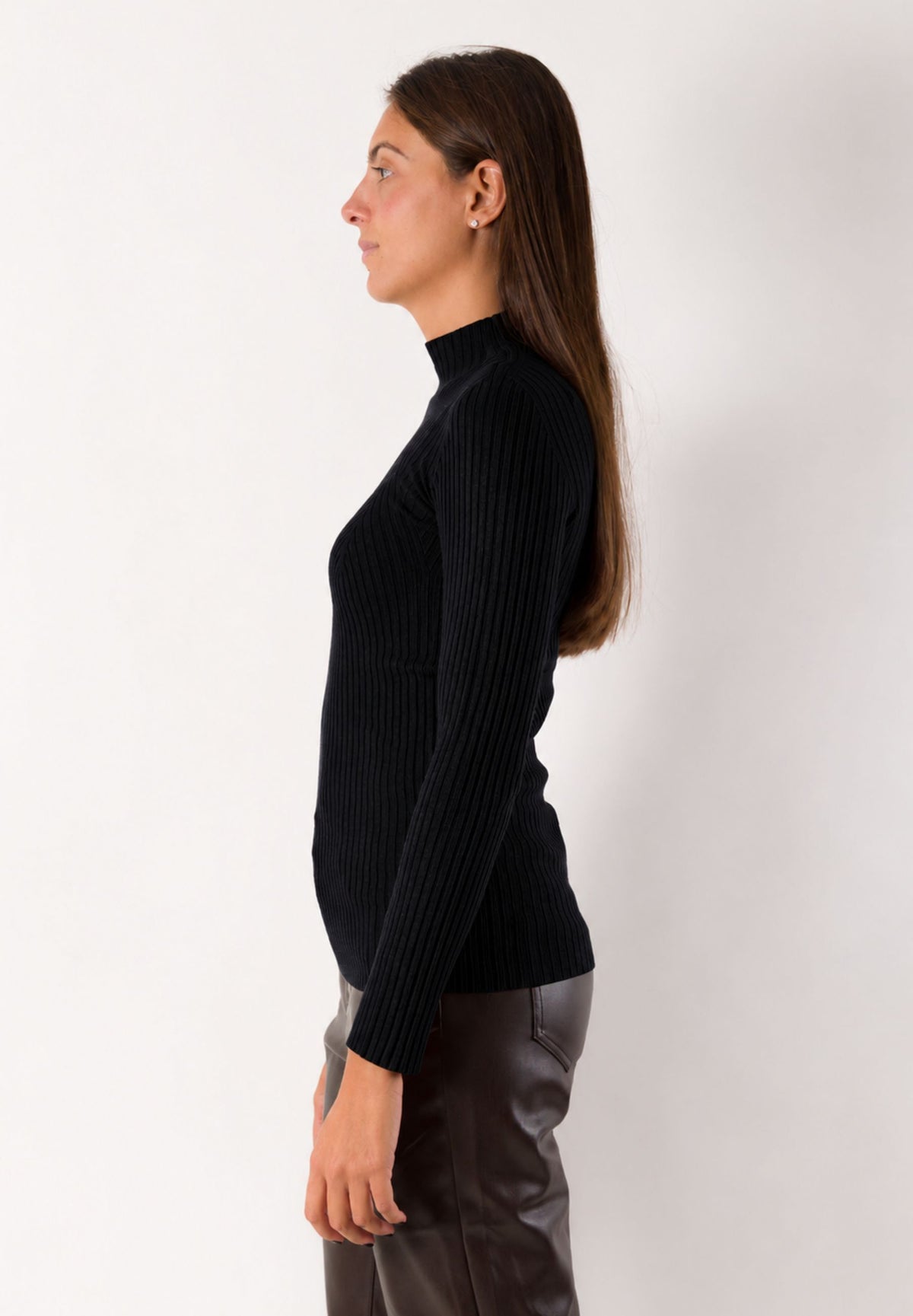 Maglia a coste collo alto 3M1714