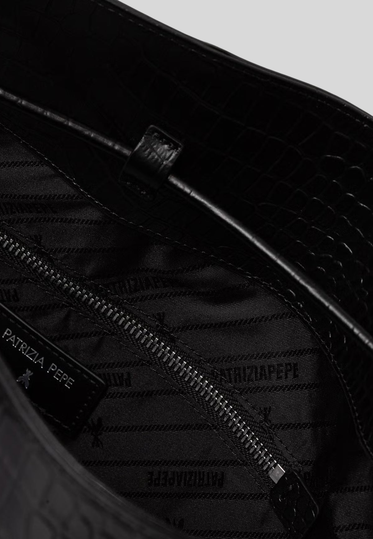 Borsa shopper nera Patrizia Pepe – un'elegante proposta capiente per il formato A4 2B0000L0002K103