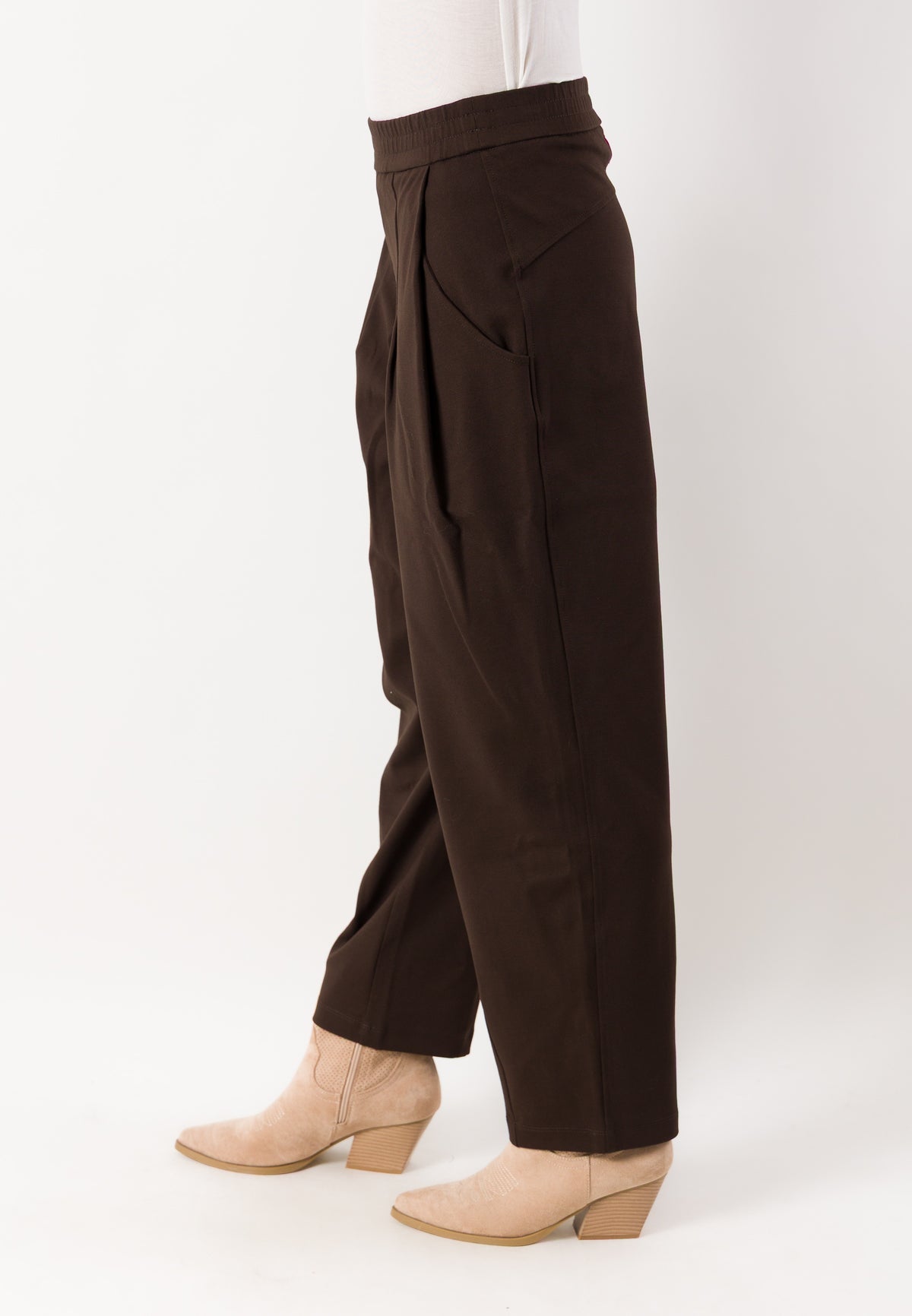 Pantaloni fluidi comfort fit D52495