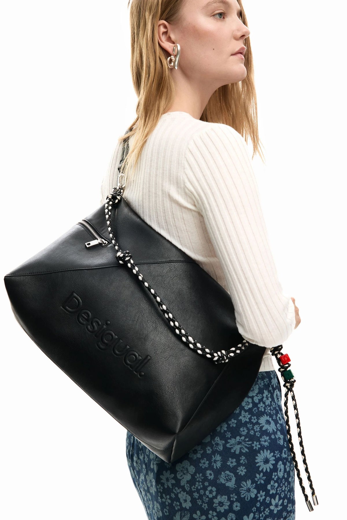Borsa grande effetto pelle con tracolle intercambiabili 26SAXP66