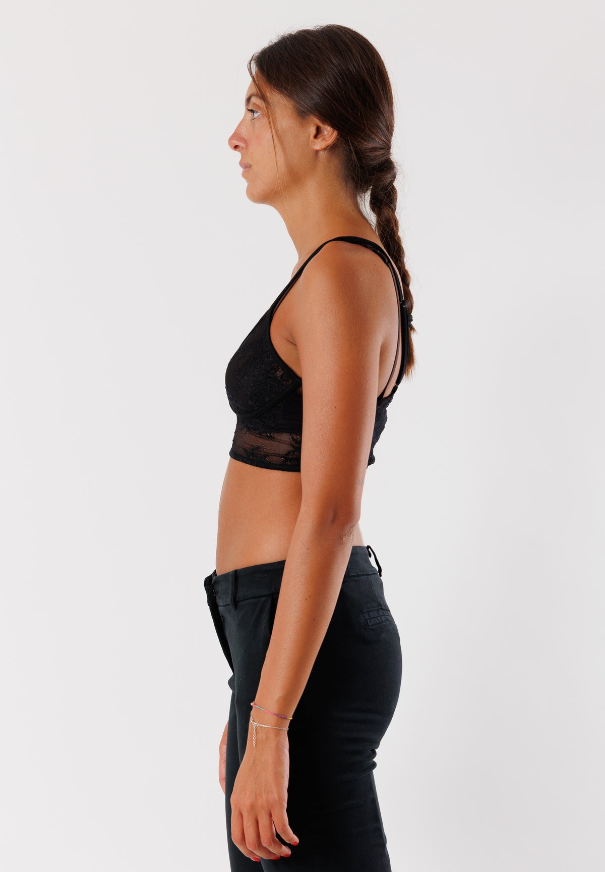 Top in pizzo con spalline sottili MR5010C
