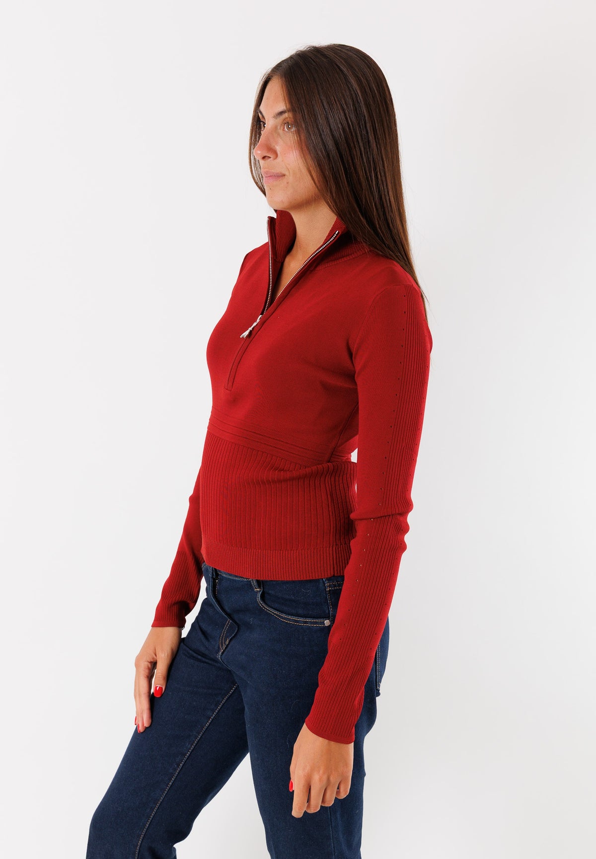 Pullover in maglia leggera con collo alto e zip frontale 8K0323