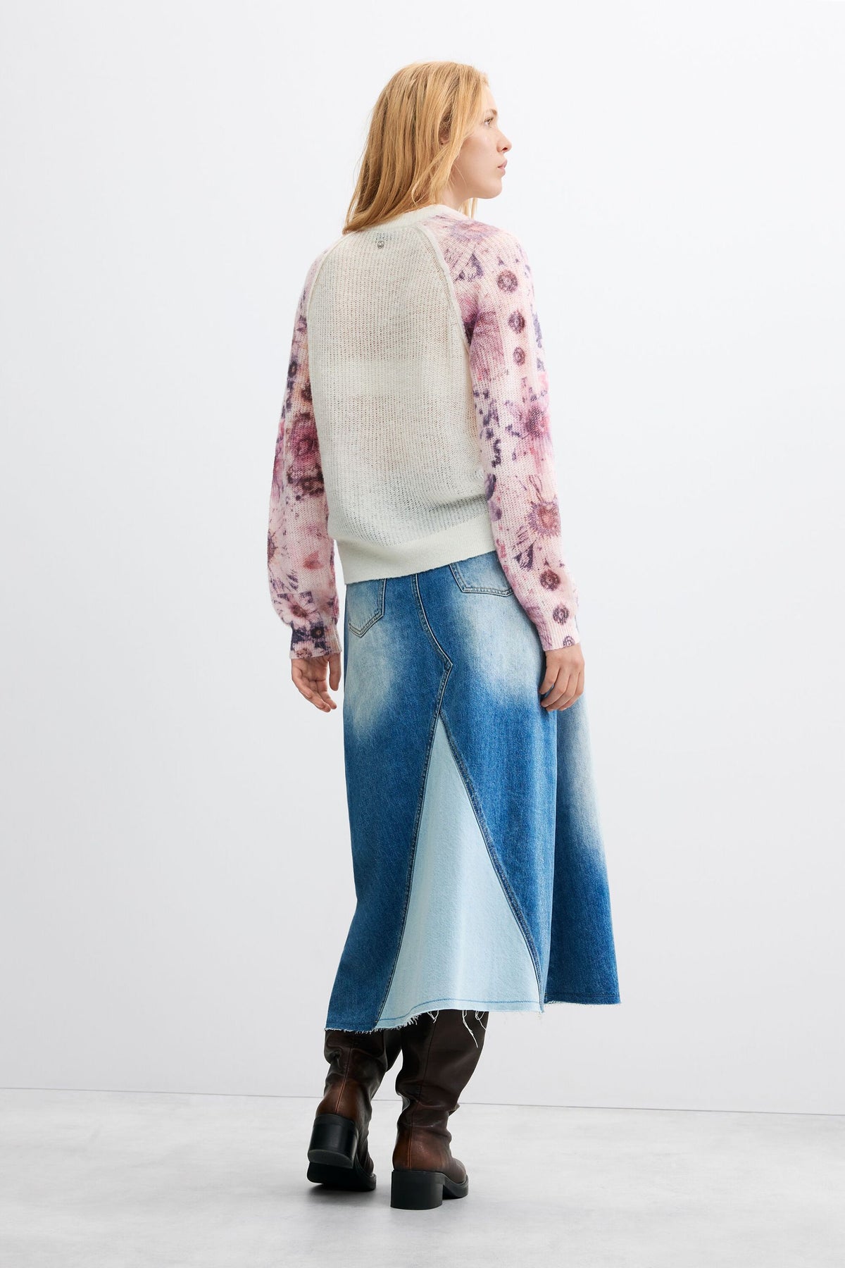 maglione con maniche stampate 26WWJF191001