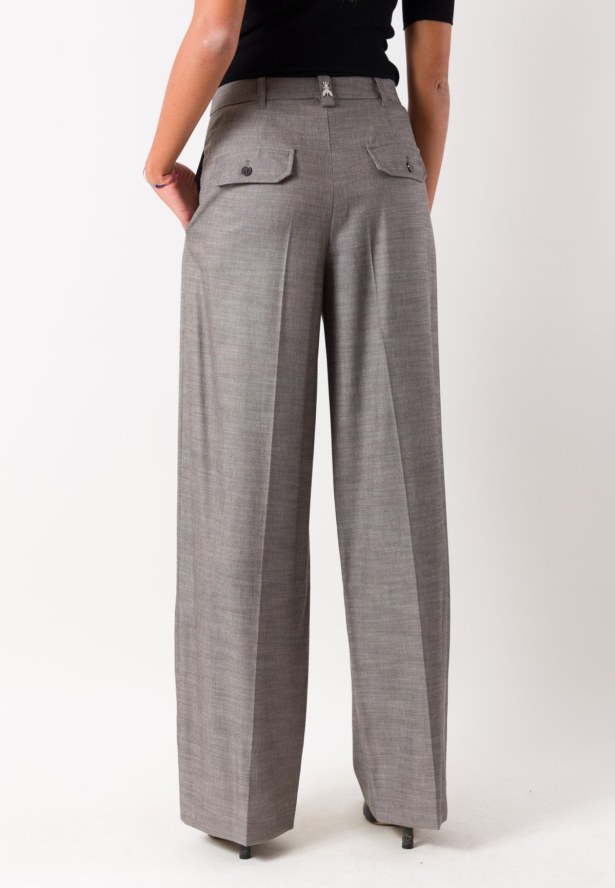 Pantaloni ampi sartoriali fluidi 8P0535