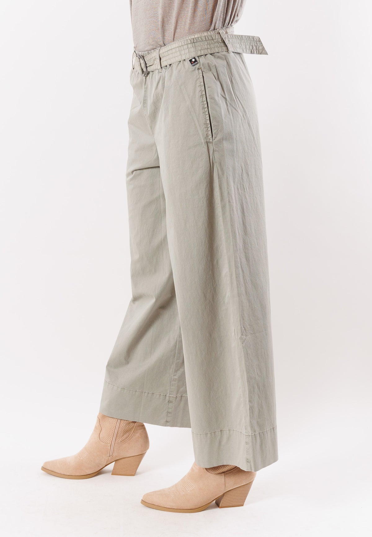 KEELING Women's Trousers Desert sage