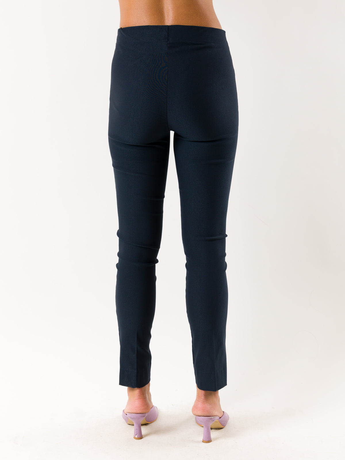 Pantaloni elasticizzati stretti AI22590