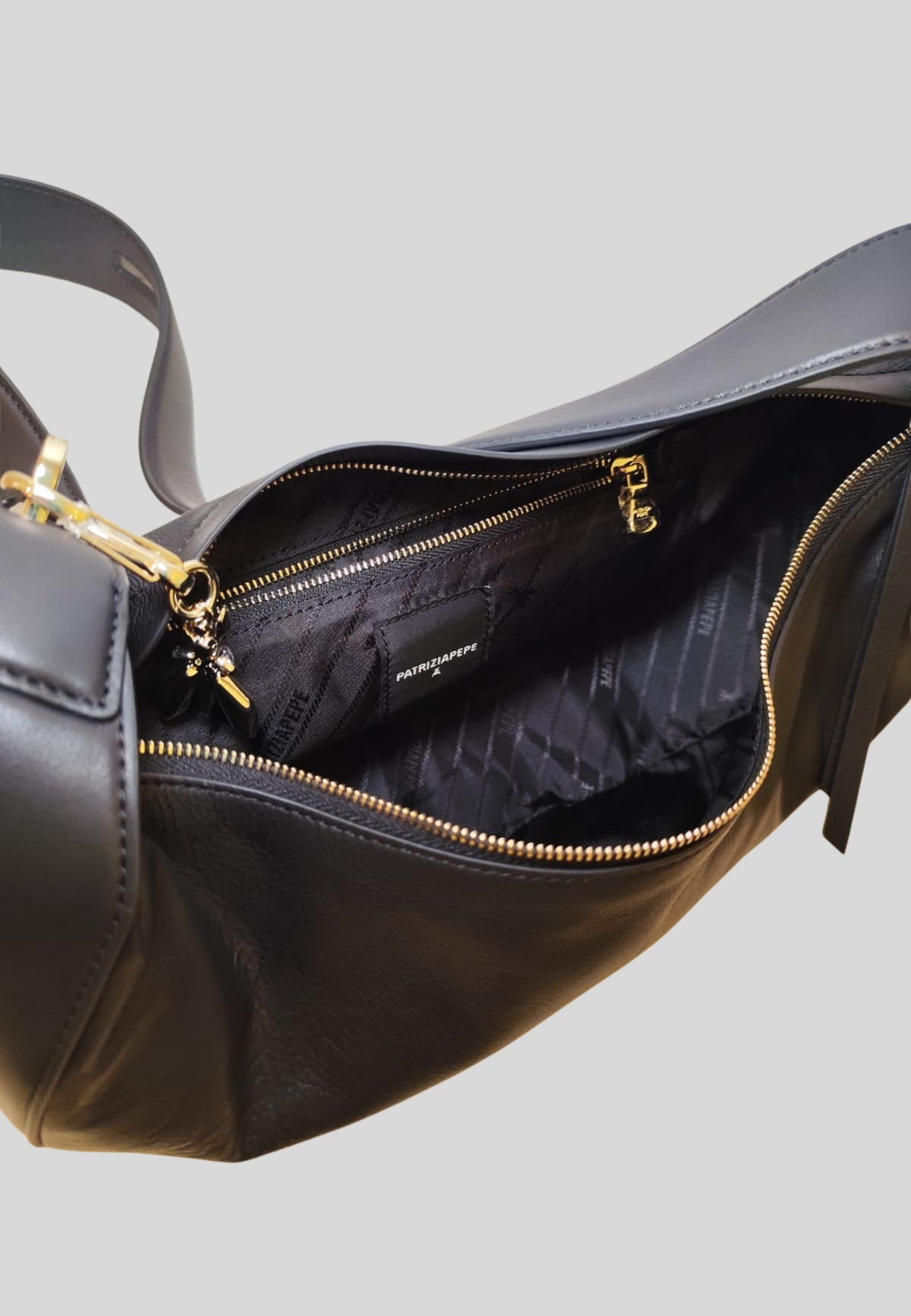 Borsa a spalla in vera pelle 8B0274L164