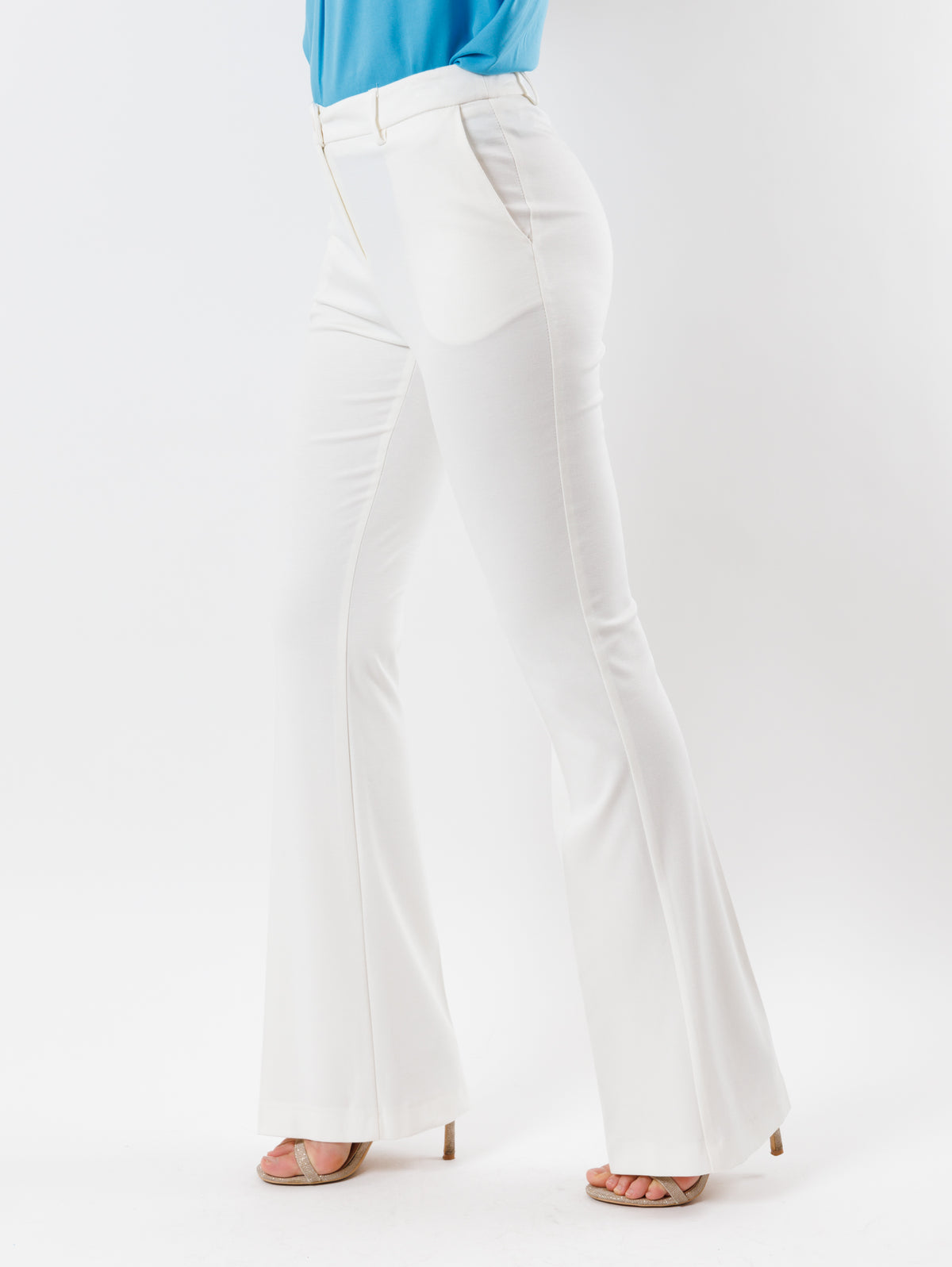 pantaloni zampa PE23181