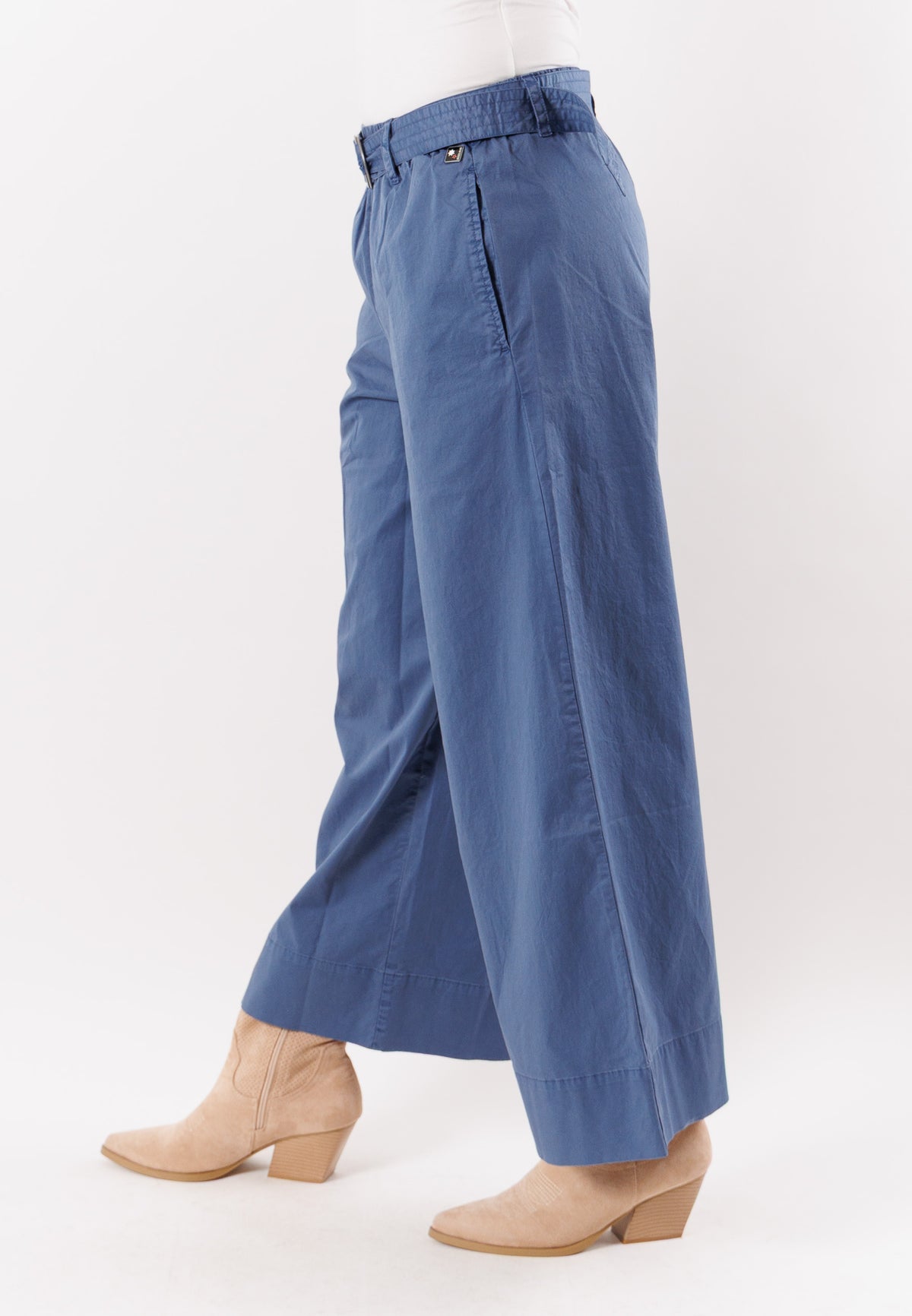 KEELING Women's Trousers INDIGO