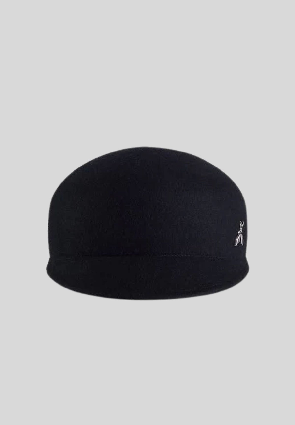 Cappello Donna Patrizia Pepe Nero con Visiera e Dettaglio Metallico 2F0144A919K103