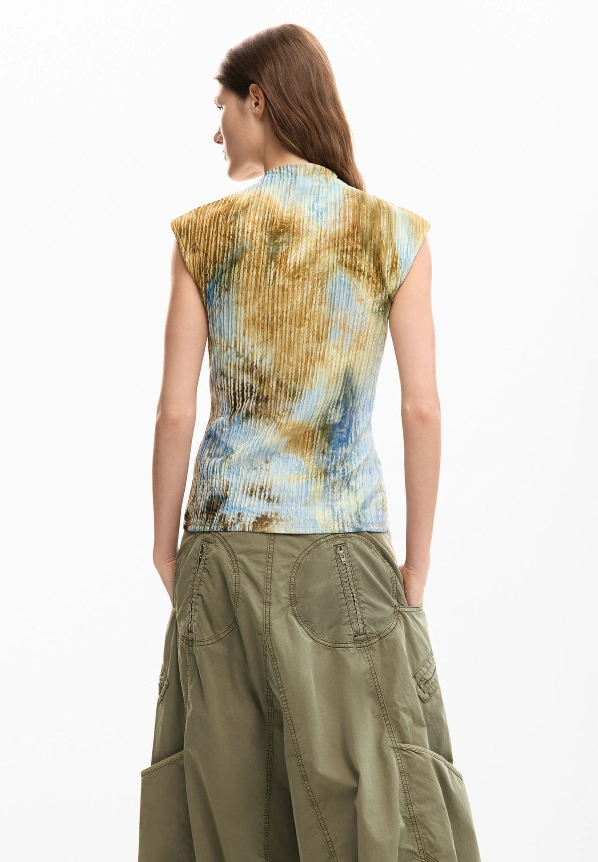T-shirt in tessuto strutturato con stampa astratta 26SWTK15