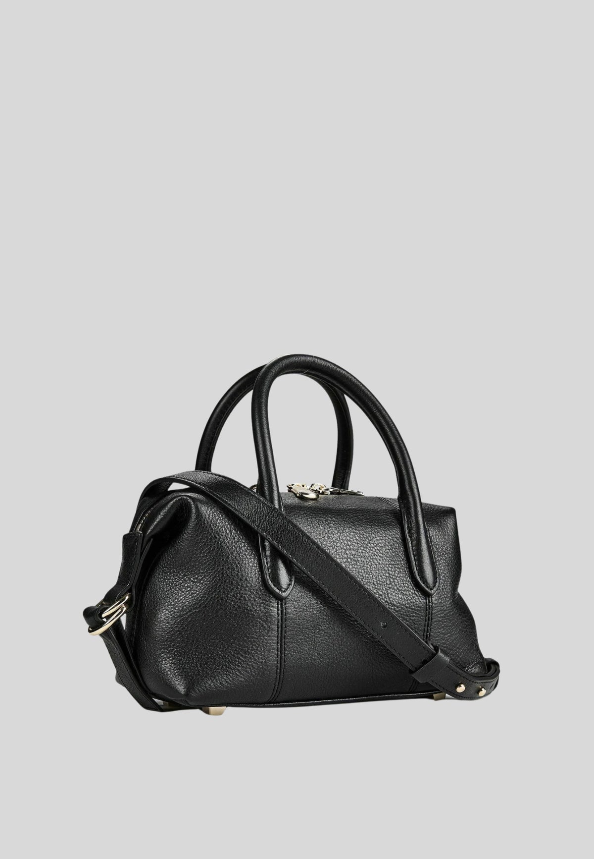 Borsa a Mano Patrizia Pepe in Pelle Nera con Tracolla e Logo Fly 8B0010L162K103