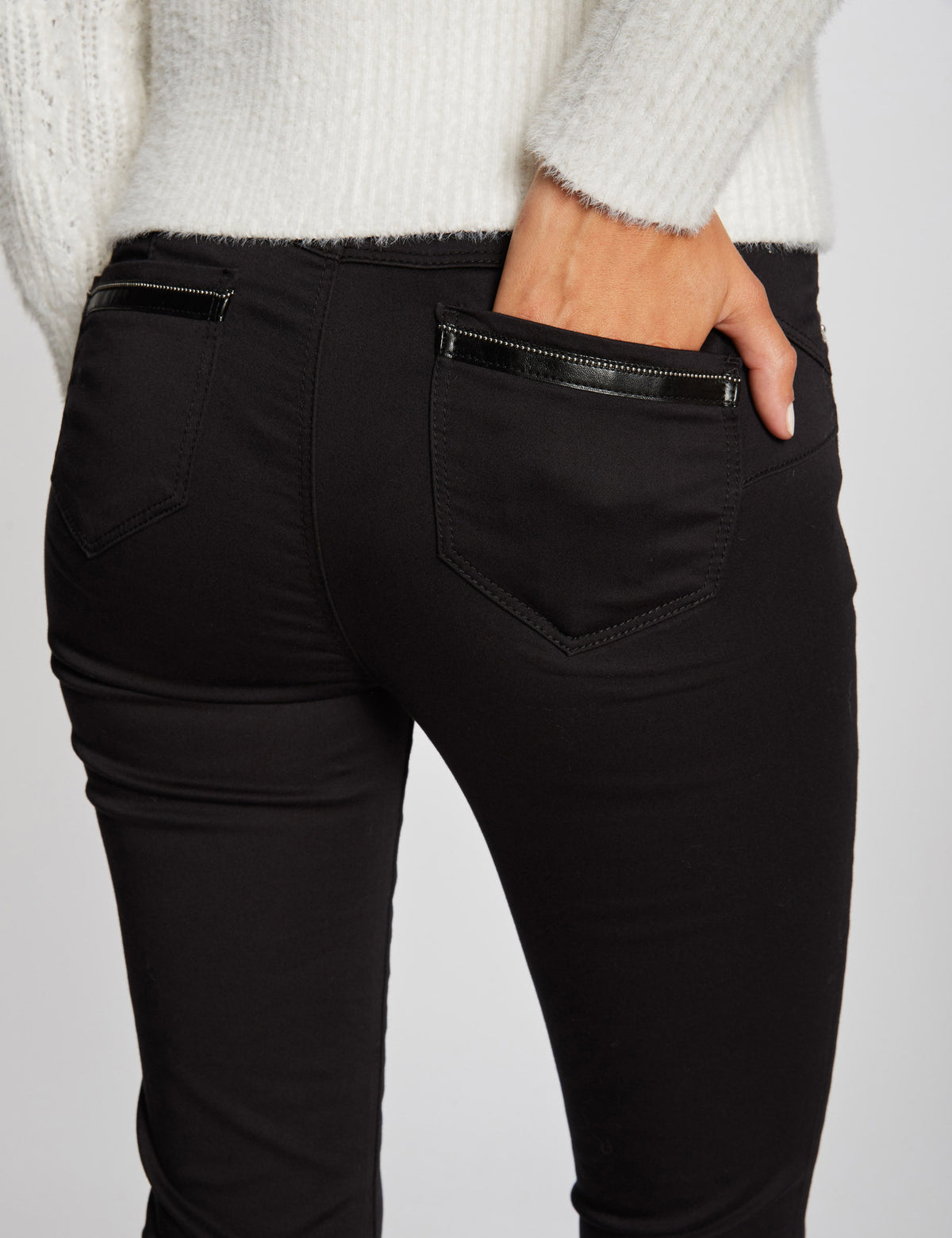 Pantaloni slim eleganti PACO ( TAGLIE FRANCESI )