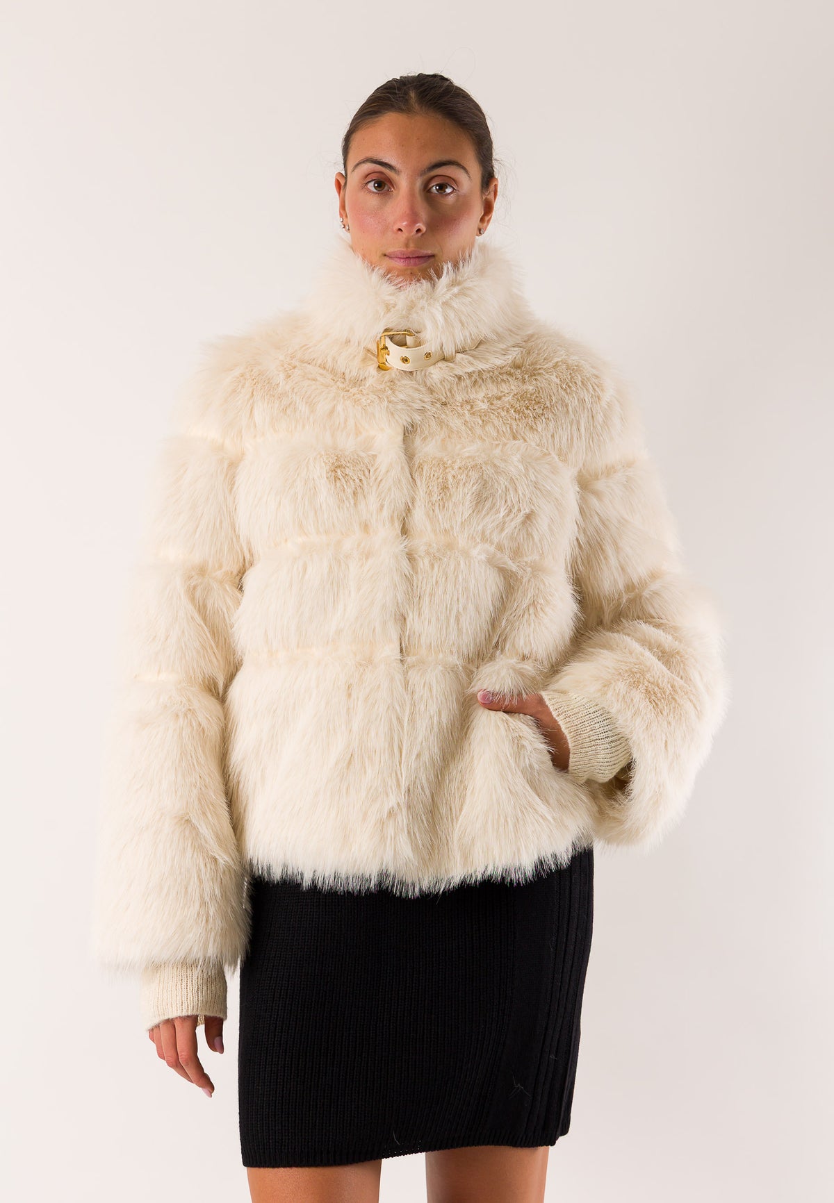 Patrizia Pepe 2O0185 eco-pelliccia cropped