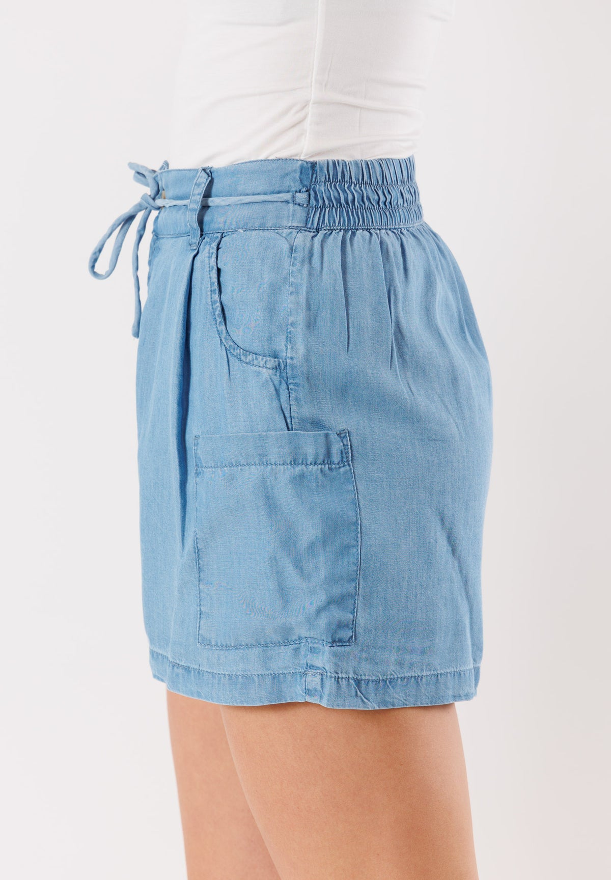 Shorts in Tencel con Cintura Z621DE