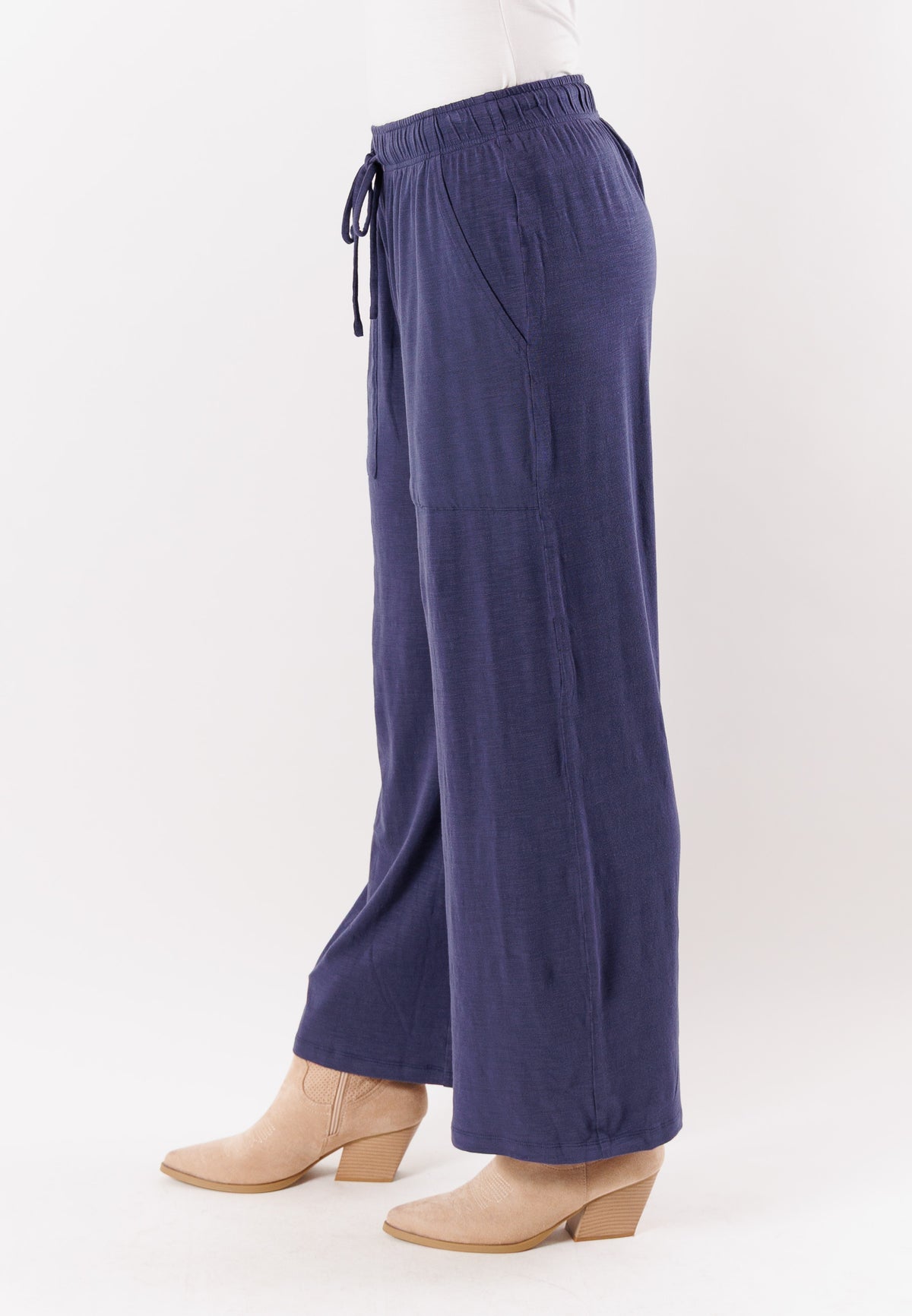 KEELING Women's Trousers INDIGO