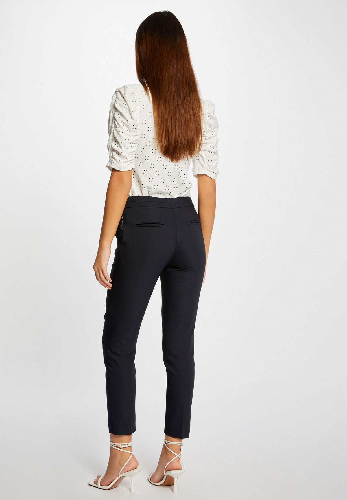 Pantaloni dalla linea slim PROSY.F ( TAGLIE FRANCESI )