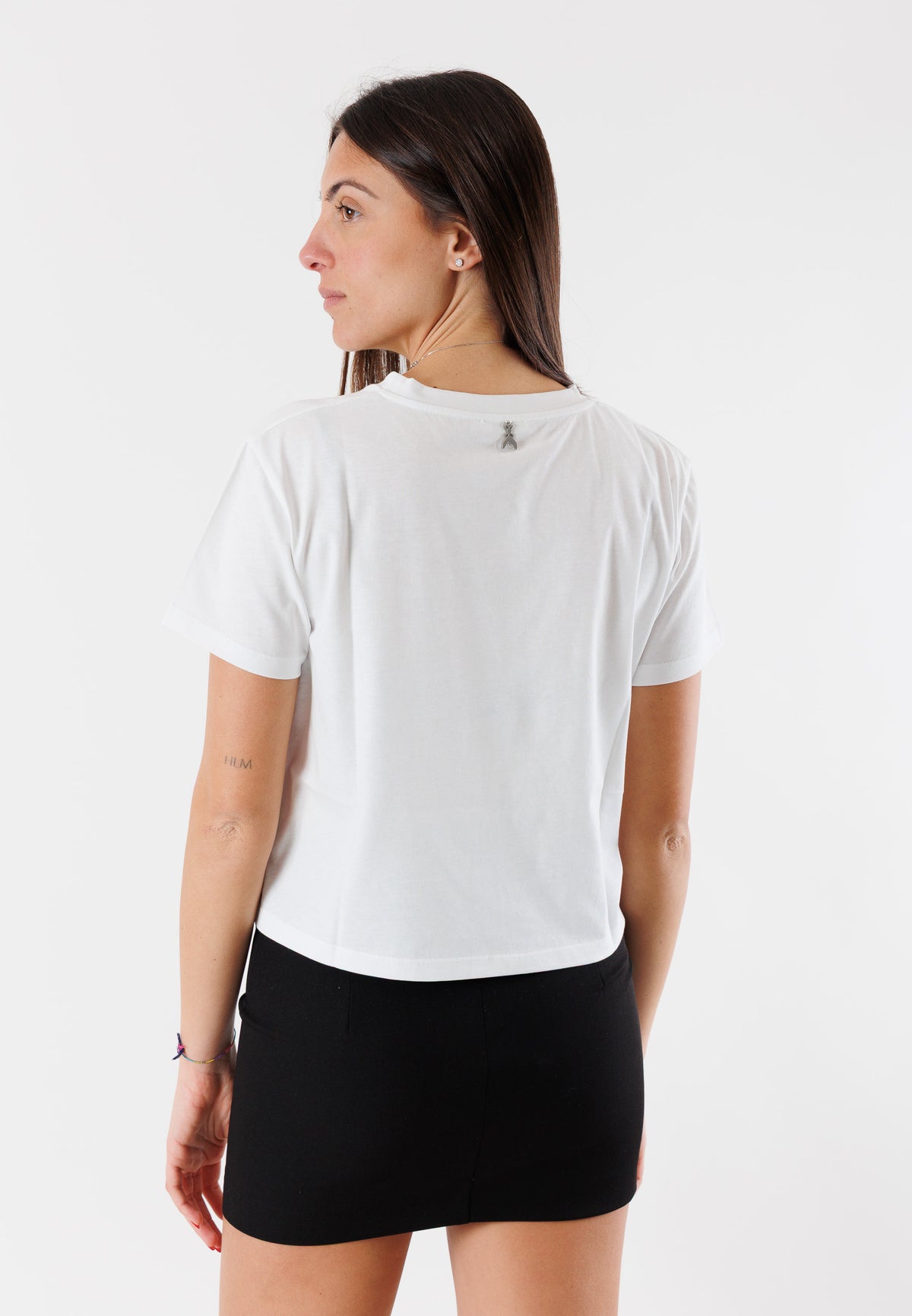 T-shirt in cotone con dettagli gioiello 8M1810J304