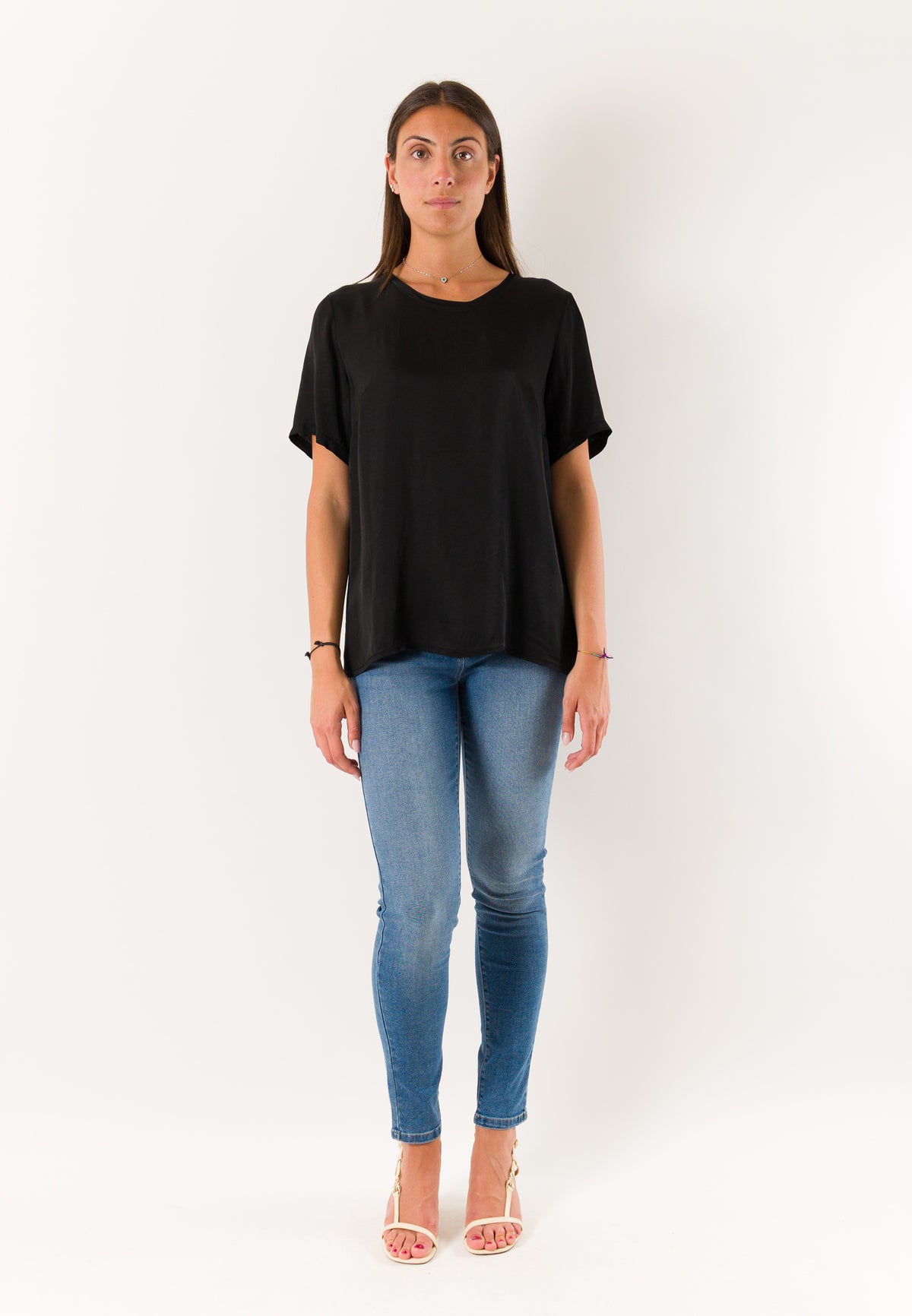 t-shirt a mezze maniche in raso 424219