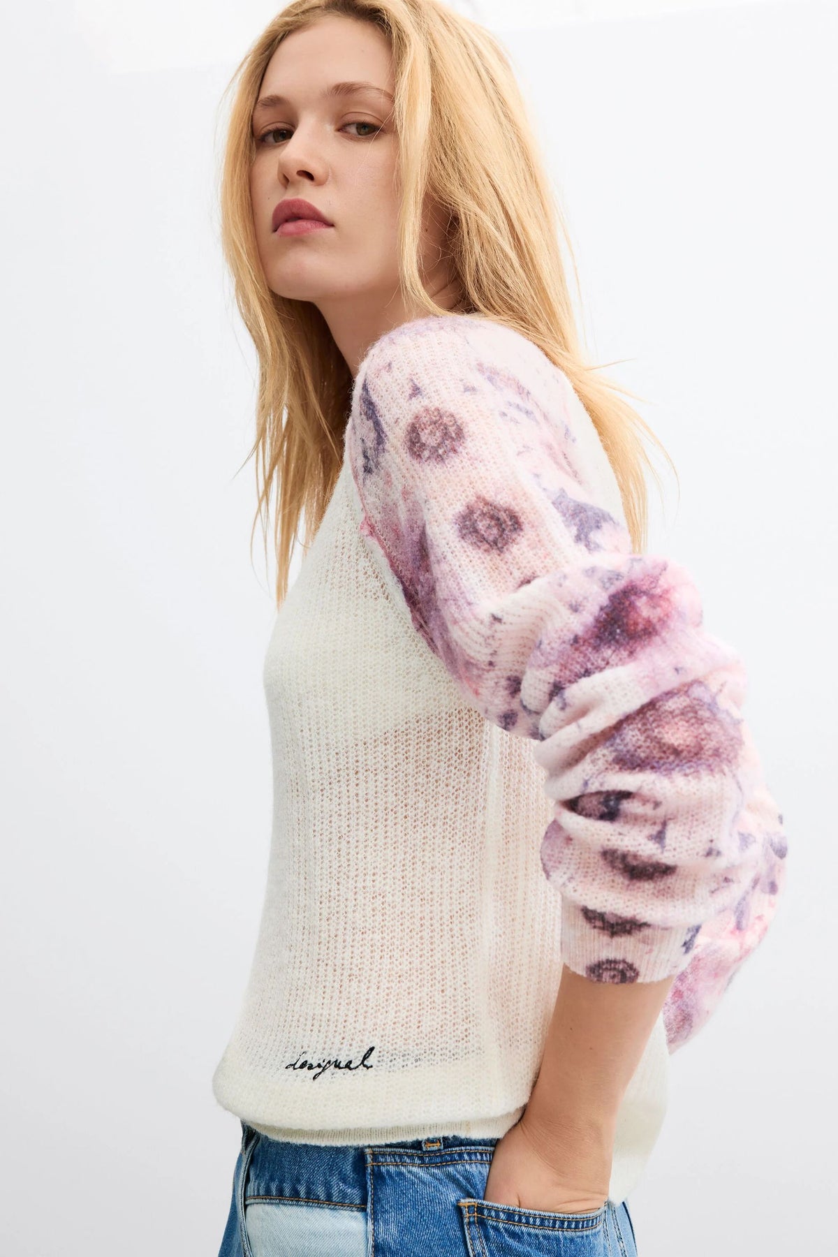 maglione con maniche stampate 26WWJF191001