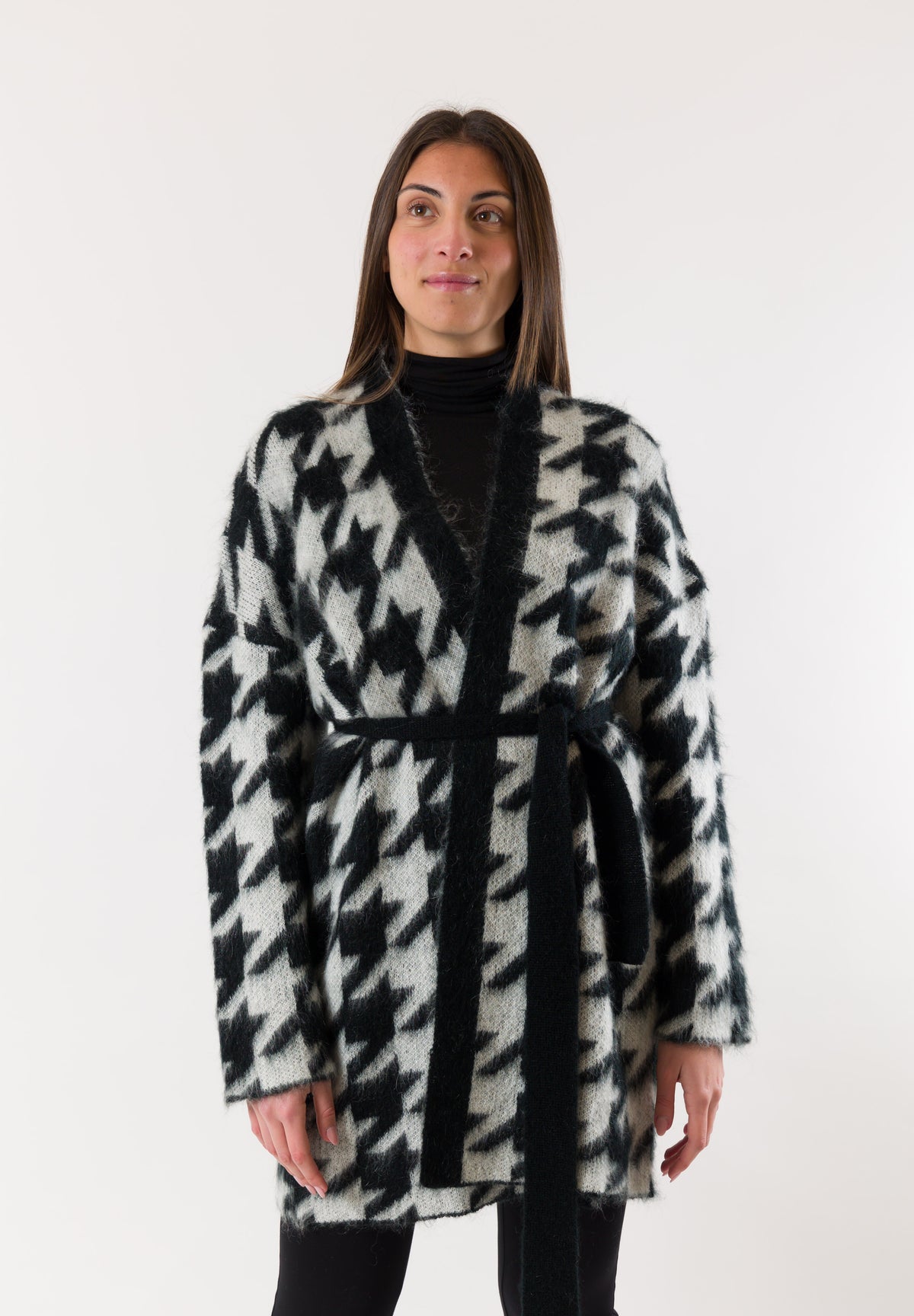 KONTATTO Women's Cream-Black Cardigan