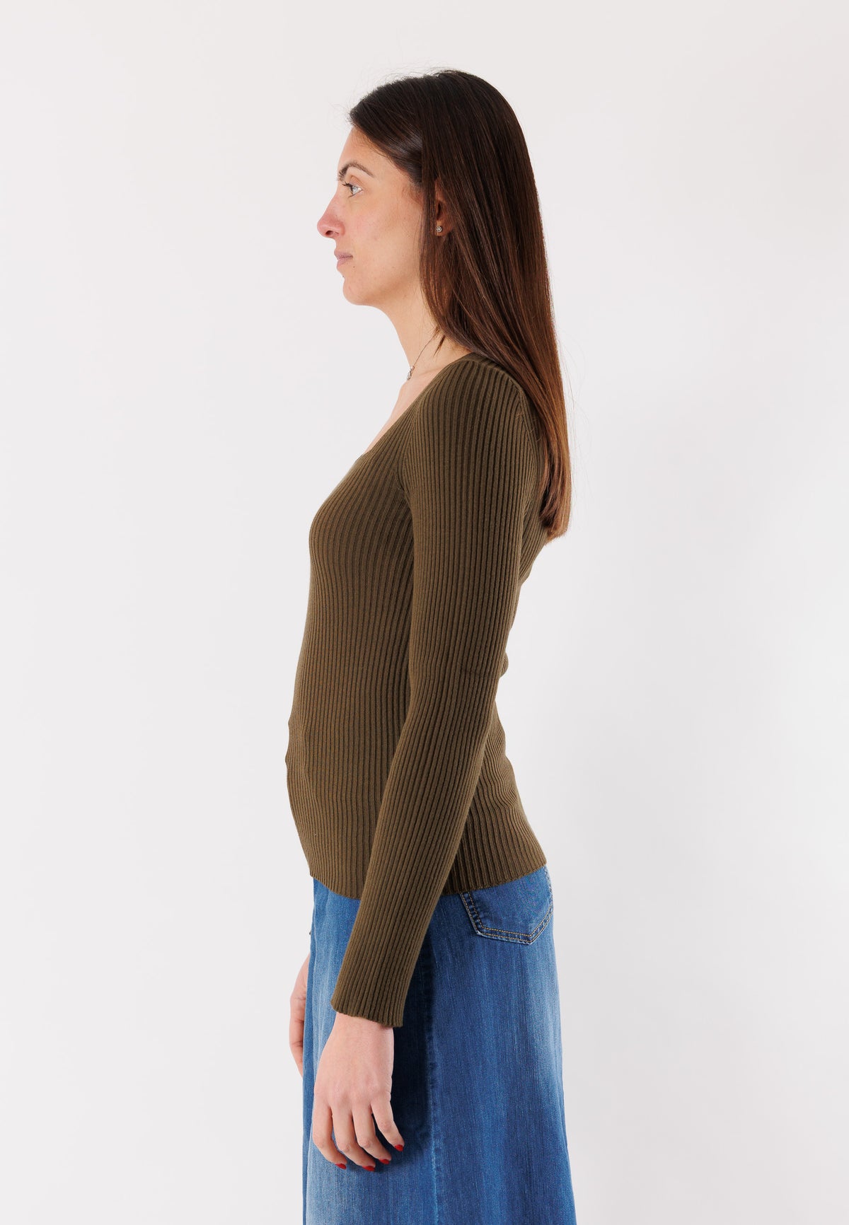 Maglia a costine con scollo quadrato 3M0830