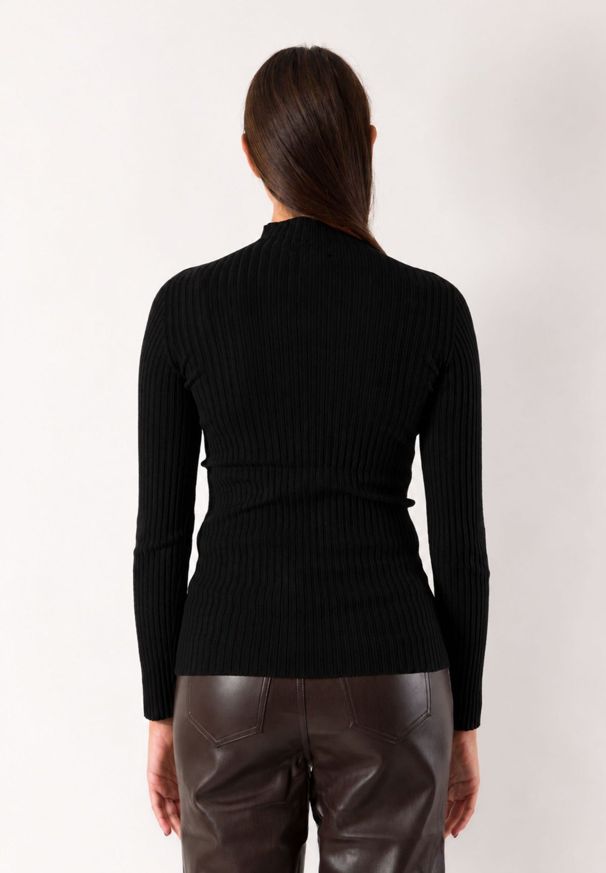 Maglia a coste collo alto 3M1714