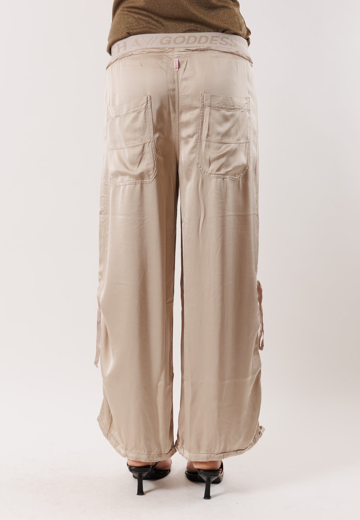 Pantaloni leggeri con coulisse D42125