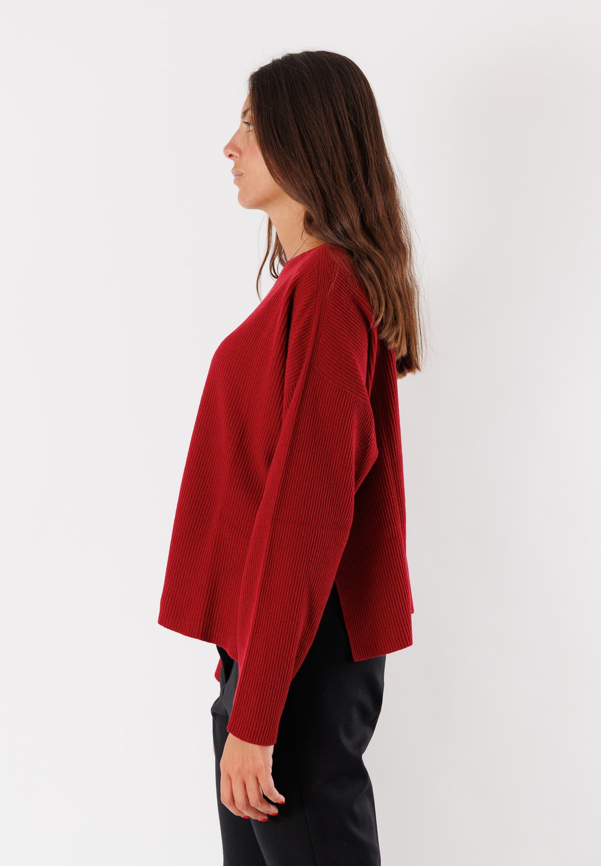 Maglia a costine,  manica lunga e scollo rotondo 3M0877