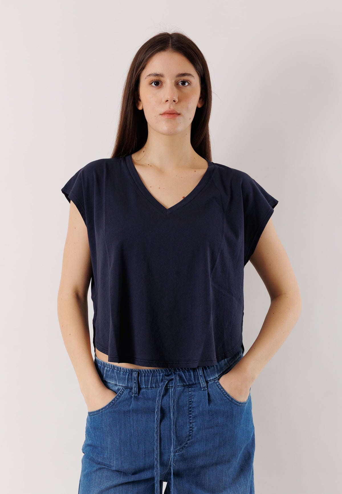 T-shirt morbida scollo V D42400