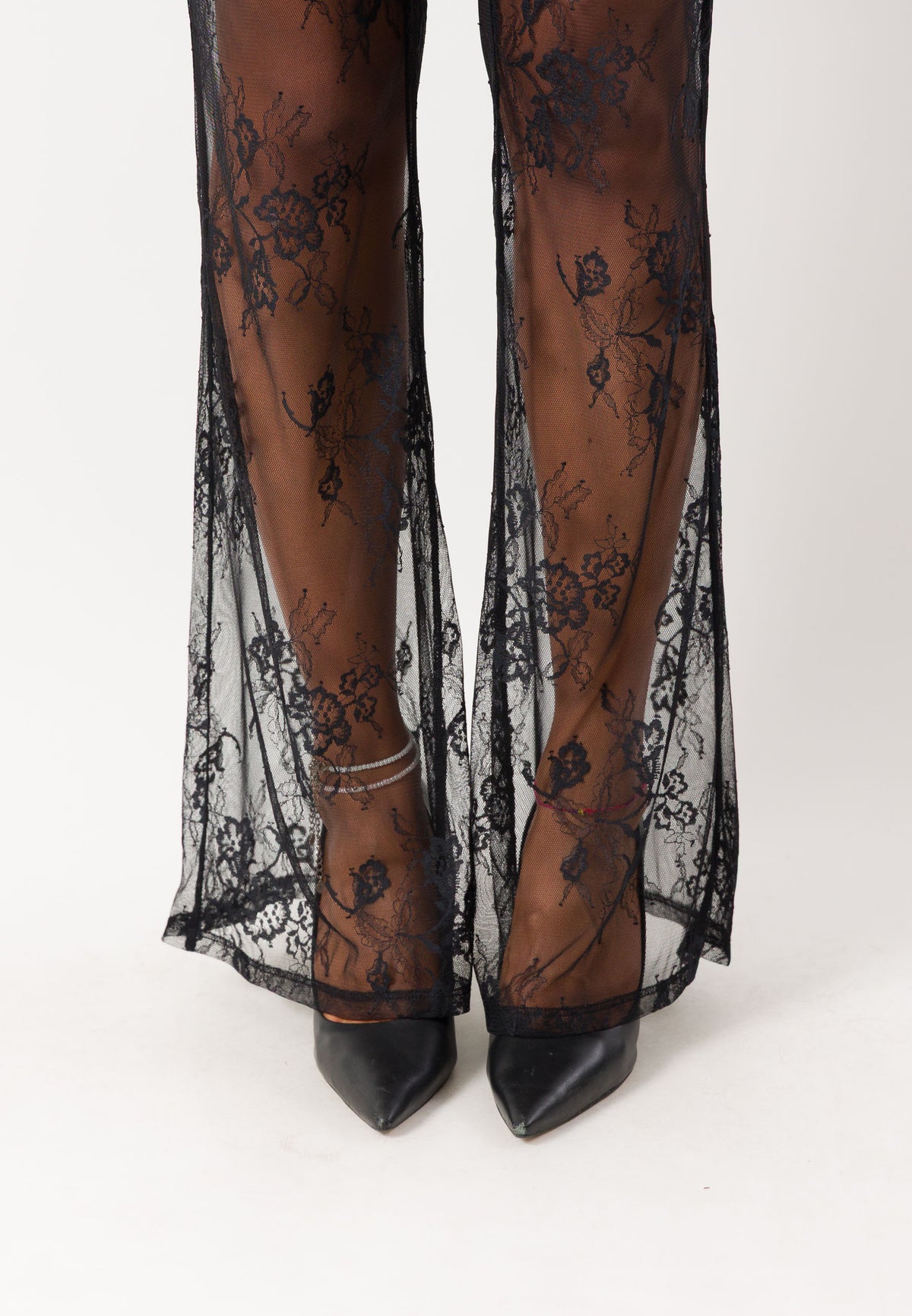 Pantaloni in pizzo trasparente 8P0483