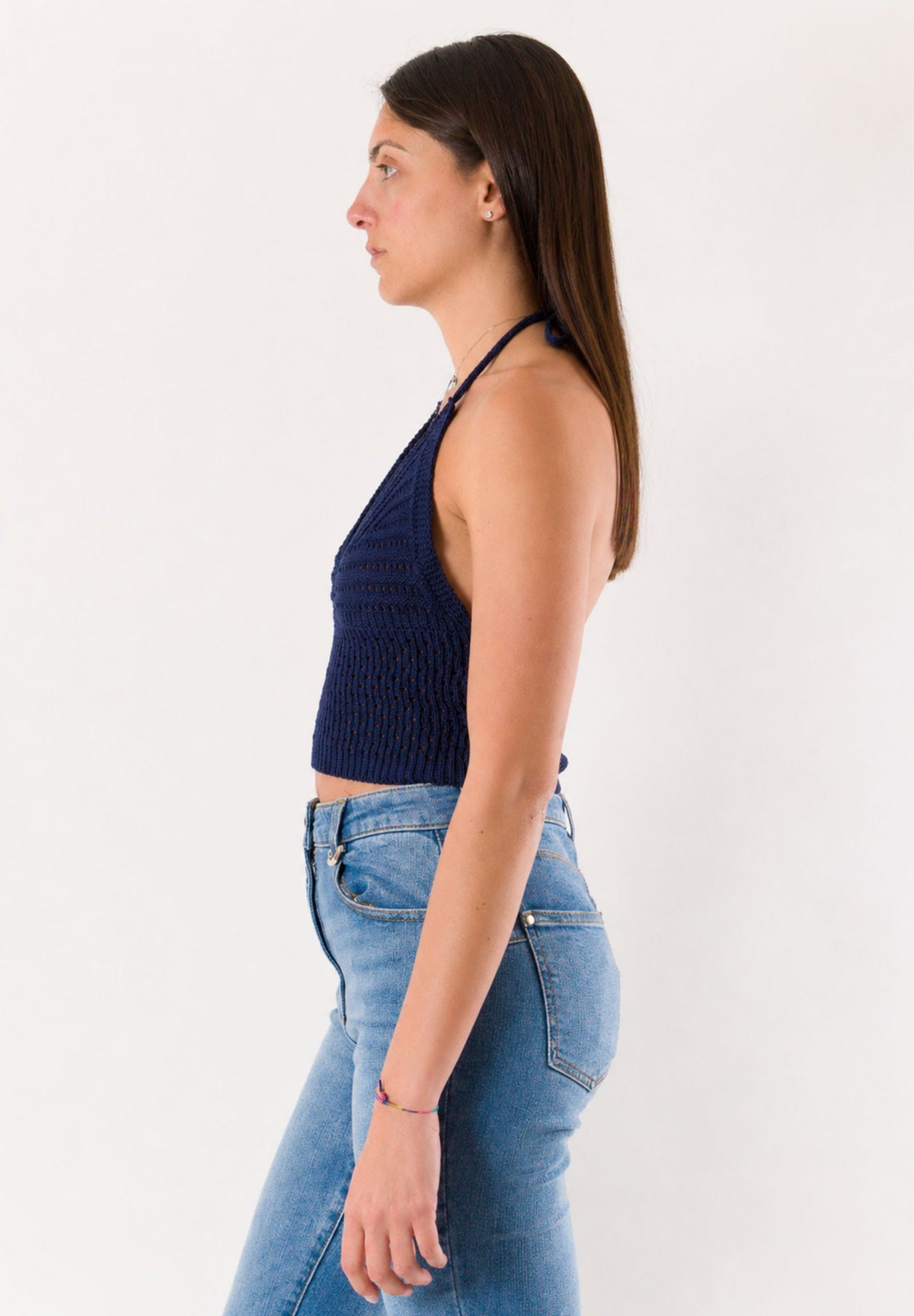 top corto con ricami A24183