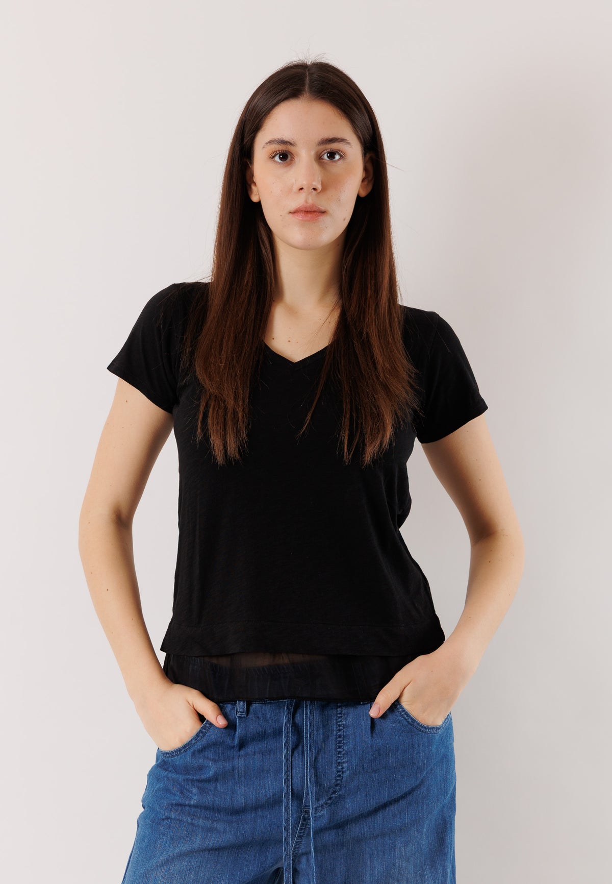 T-shirt morbida con inserto seta D42492