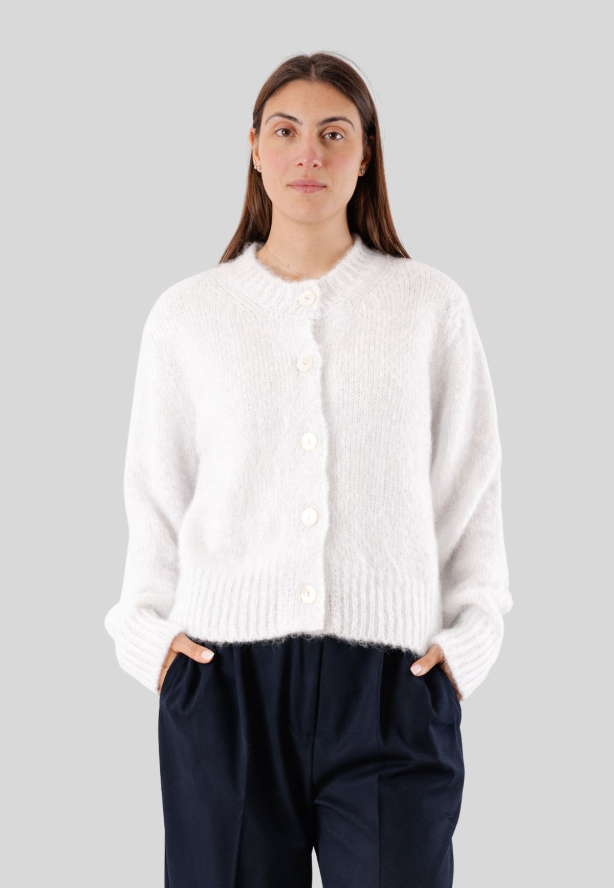 Cardigan morbido con bottoni 3M1117NI