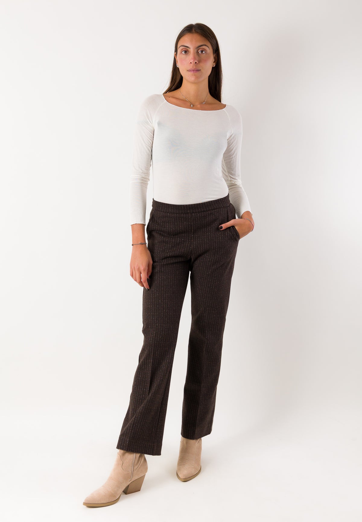 Pantaloni slim gessati elasticizzati D52566