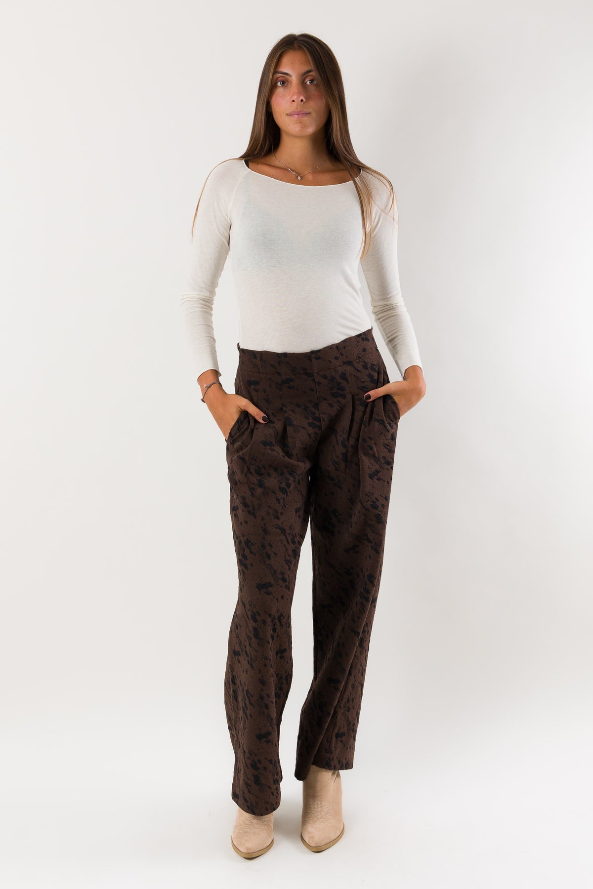 Pantaloni ampi fantasia jacquard D52526