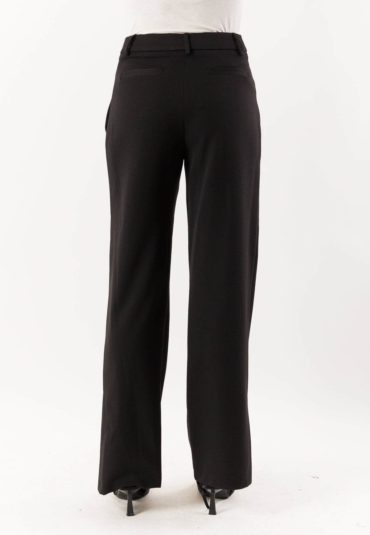 pantalone spacchi