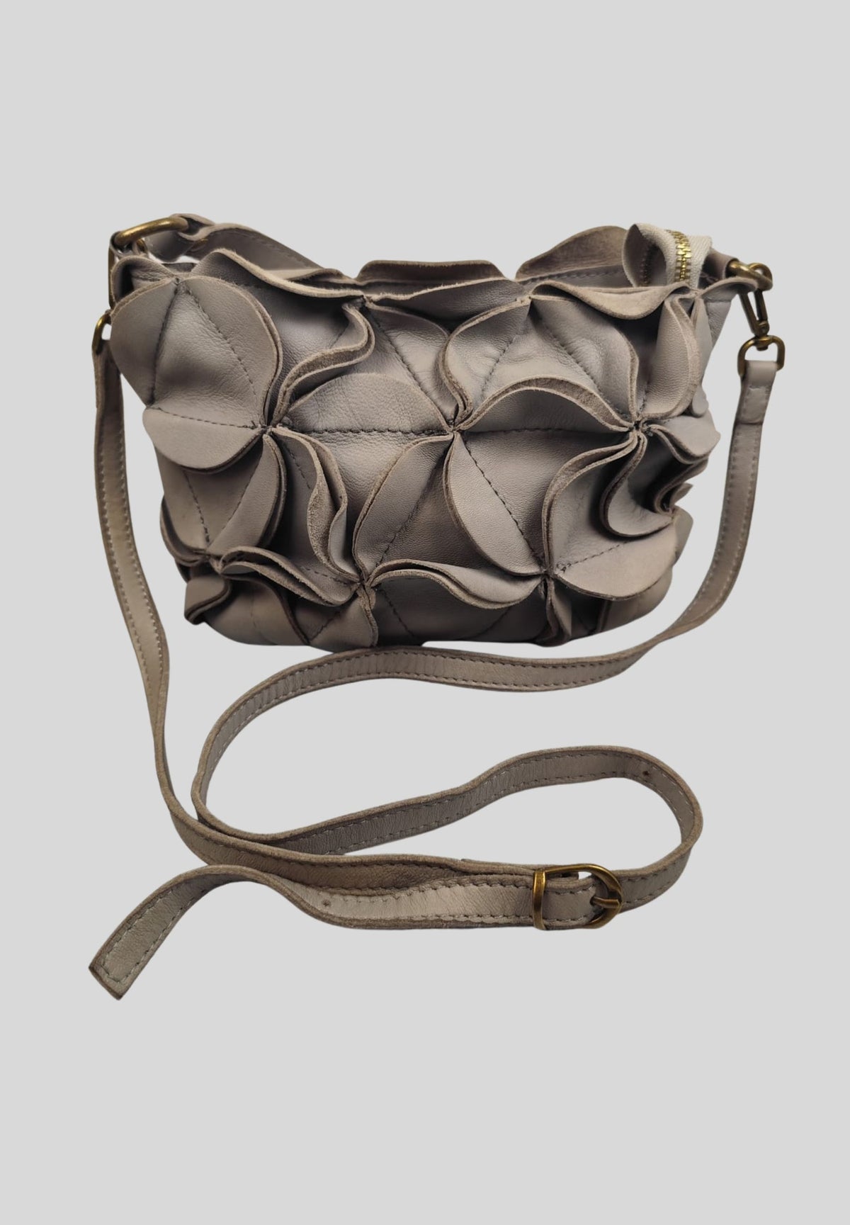 borsa in vera pelle lavorata AR080