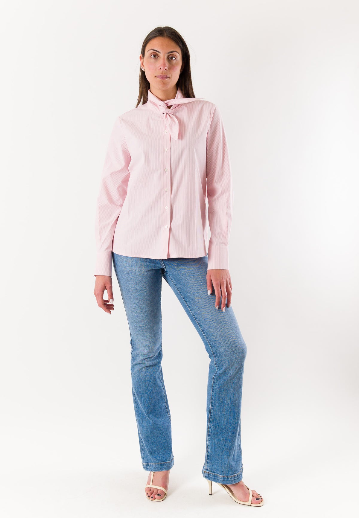 camicia a righe con fiocco sul collo RN3002