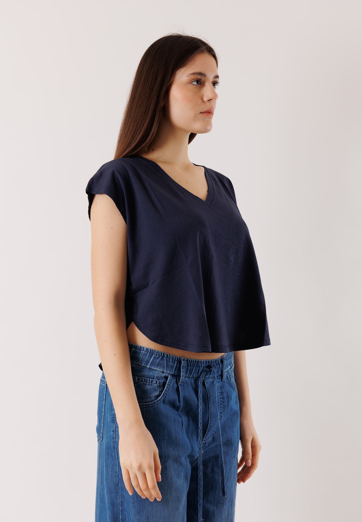 T-shirt morbida scollo V D42400