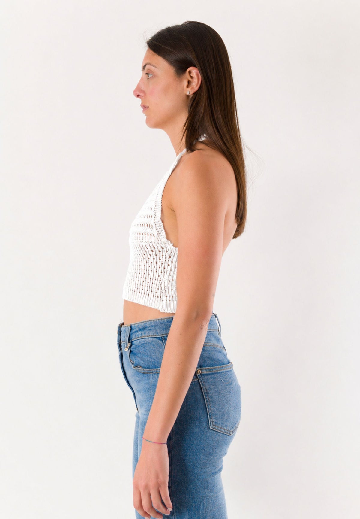 top corto con ricami A24183
