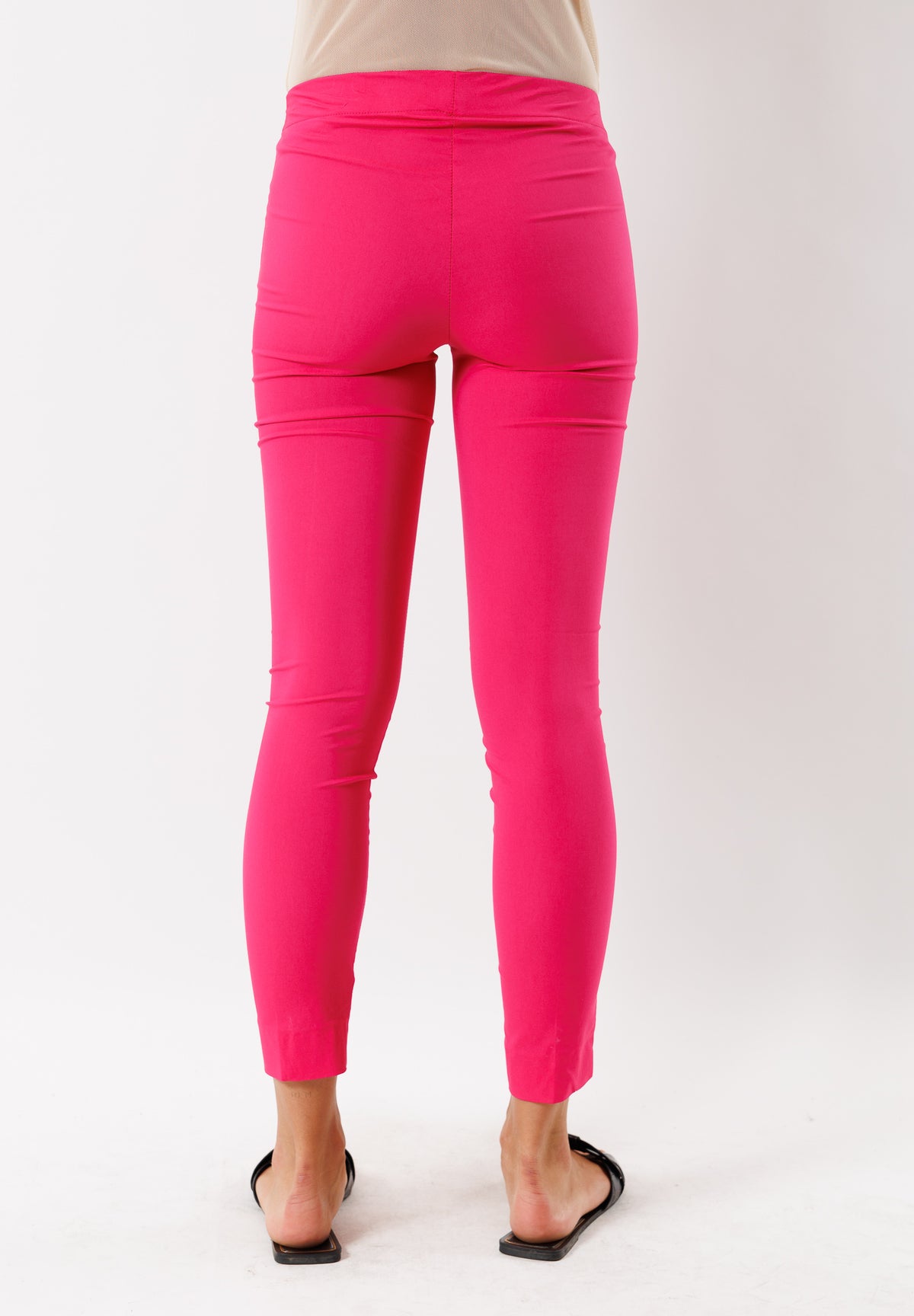 pantaloni gamba stretta PE24119