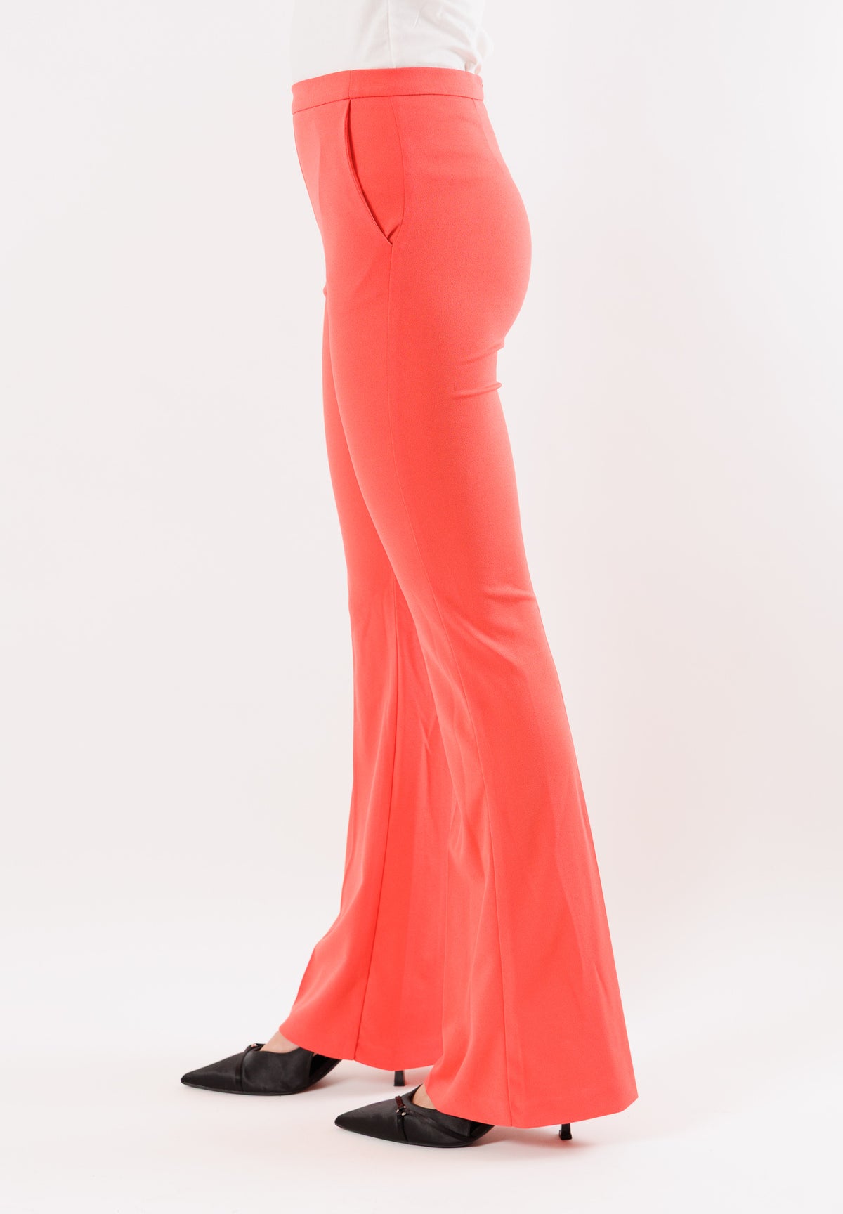 PE25058SCCORALLO - Trousers - MESANGE