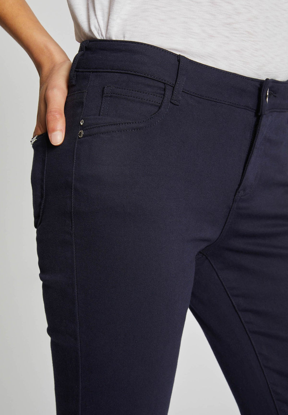 MORGAN DE TOI Women's Trousers NAVY