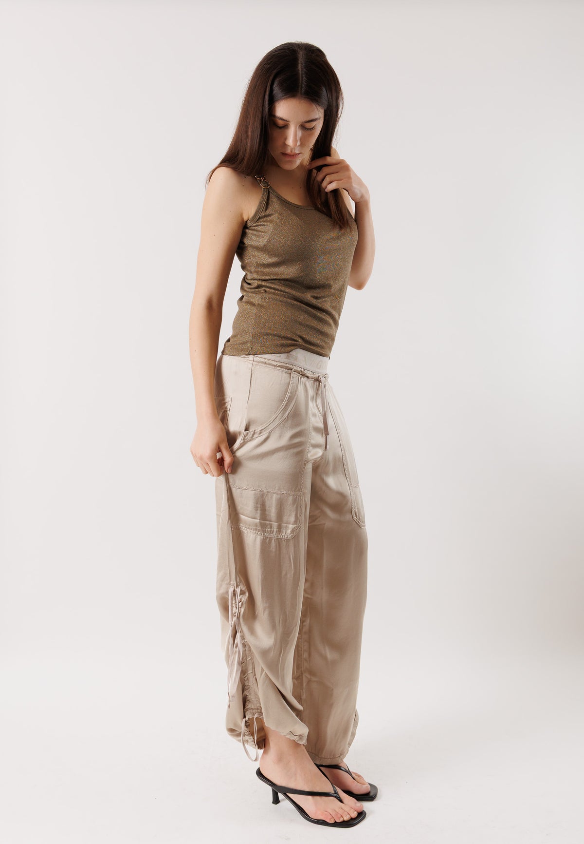 Pantaloni leggeri con coulisse D42125