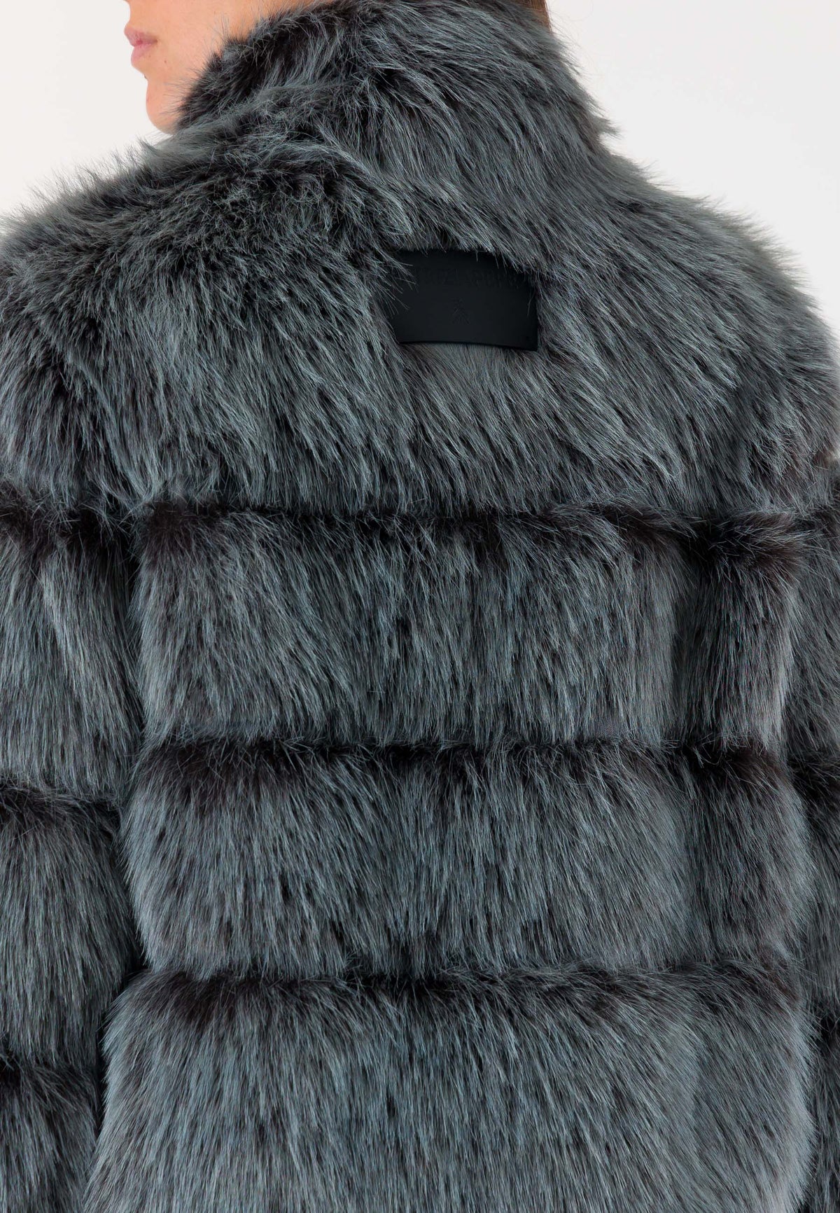 Patrizia Pepe 2O0185 eco-pelliccia cropped