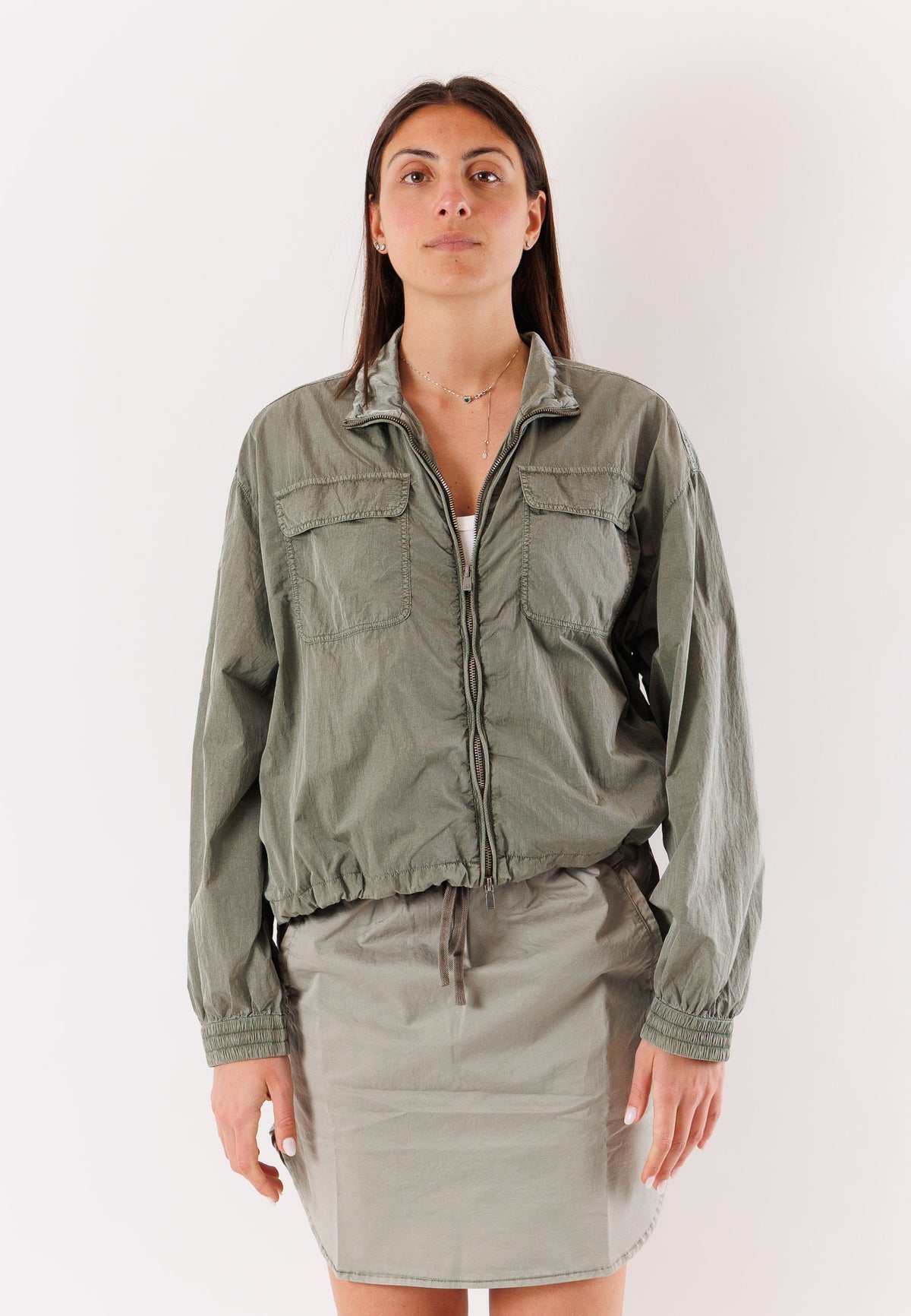 Giacca con zip e tasche frontali KWC060503